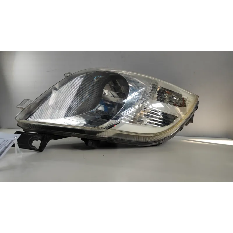 PROIETTORE SX. TOYOTA YARIS (11/05-02/12) 1.0 12V (FRP) BER. 5P/B/998CC