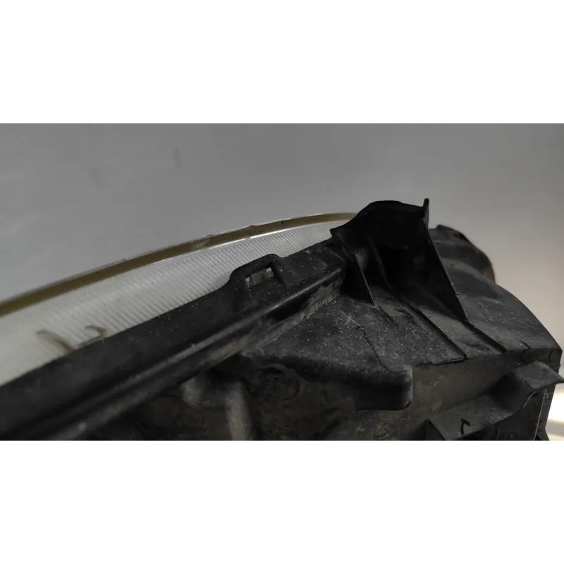 PROIETTORE SX. TOYOTA YARIS (11/05-02/12) 1.0 12V (FRP) BER. 5P/B/998CC