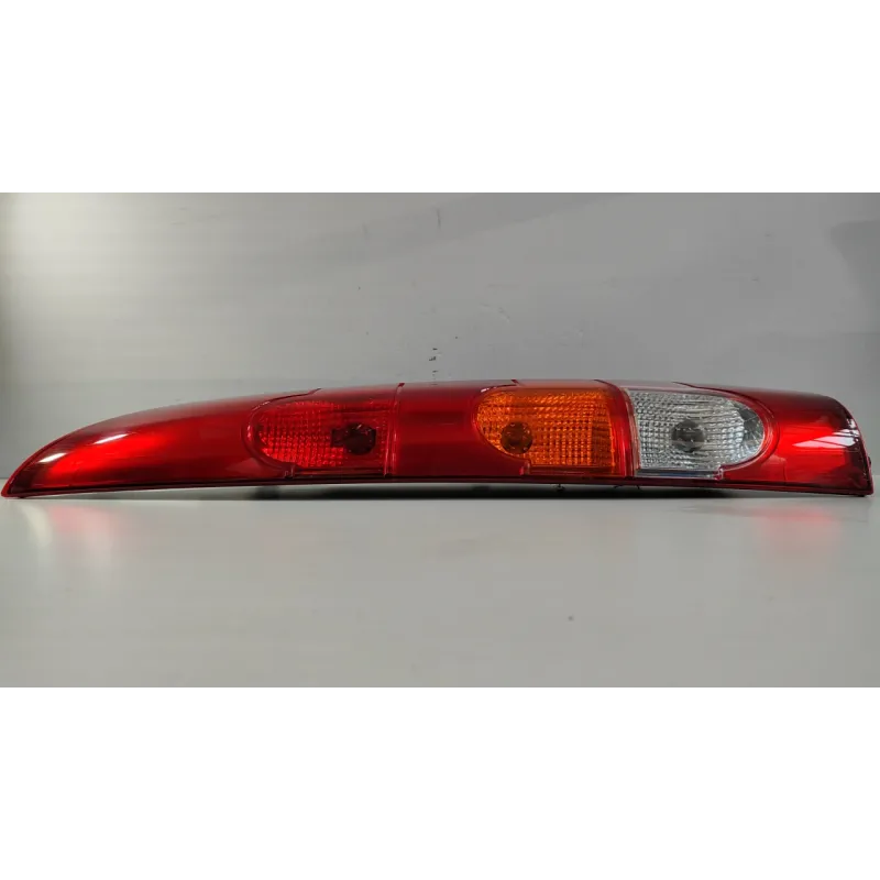 FANALE POST. P/PORTELLO POST. DX. RENAULT KANGOO (04/03-03/09) 1.2 16V MNV 4-5P/B/1149CC