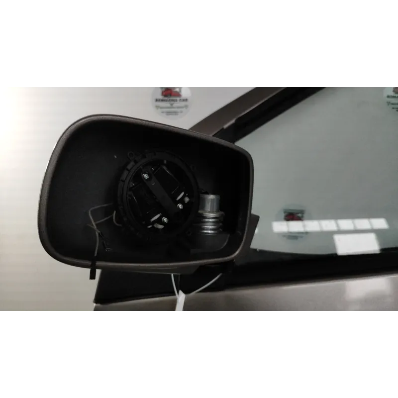 RETROVISORE EST. 12/02-ELETTRICO SX. TOYOTA YARIS (03/99-11/05)     (JPP) 1.4 D-4D (JPP) BER. 5P/D/1364CC