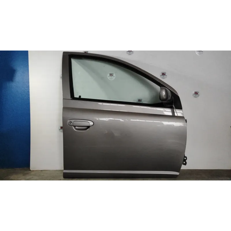 RETROVISORE EST. 12-02-ELETTRICO DX. TOYOTA YARIS (03/99-11/05)     (JPP) 1.4 D-4D (JPP) BER. 5P/D/1364CC