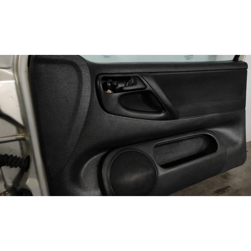 PORTA ANT. DX. VOLKSWAGEN POLO 3A SERIE (11/94-09/01) 1.0 CAT BER. 3P/B/999CC