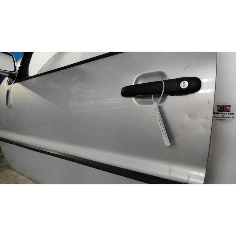 PORTA ANT. SX. VOLKSWAGEN POLO 3A SERIE (11/94-09/01) 1.0 CAT BER. 3P/B/999CC