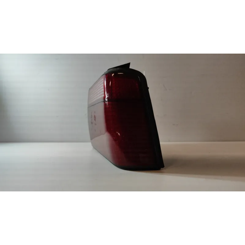 FANALE POST. PARTE EST. DX. ALFA ROMEO 155 (01/92-03/95) 1.7 TWIN SPARK BER. 4P/B/1748CC