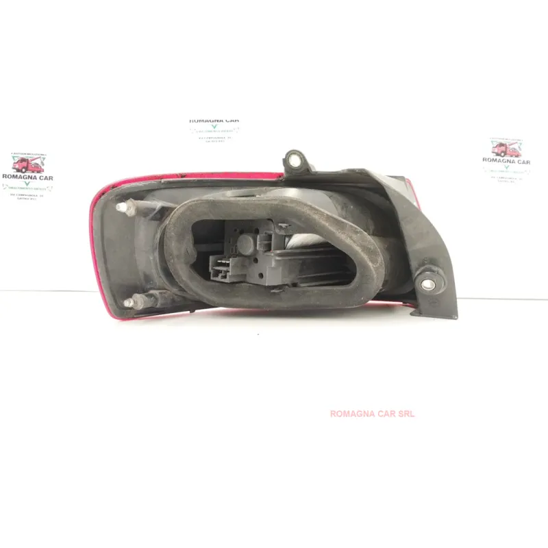 FANALE POST. PARTE EST. DX. FIAT CROMA (2T) (10/07-12/11) 1.8 MPI 16V ACTIVE SW 5P/B/1796CC