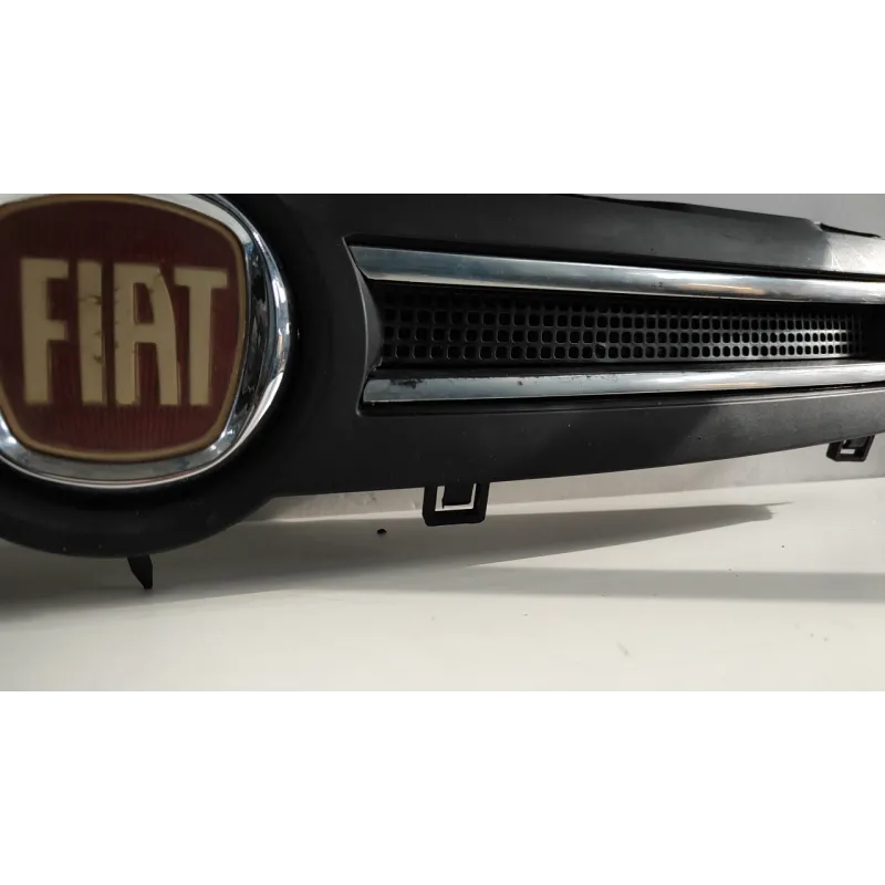 GRIGLIA FIAT PANDA (2Q) (09/03-12/10) 1.2 CLIMBING NAT. POWER BER.5P/B-M/1242C