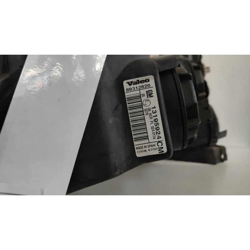 PROIETTORE DX. OPEL CORSA (X01) (10/00-06/06) 1.0 12V BER. 5P/B/998CC