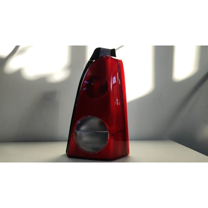 FANALE POST. DX. OPEL AGILA (H00) (04/00-09/04) 1.0 12V MNV 5P/B/973CC