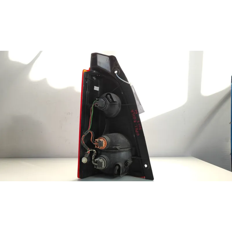 FANALE POST. DX. OPEL AGILA (H00) (04/00-09/04) 1.0 12V MNV 5P/B/973CC