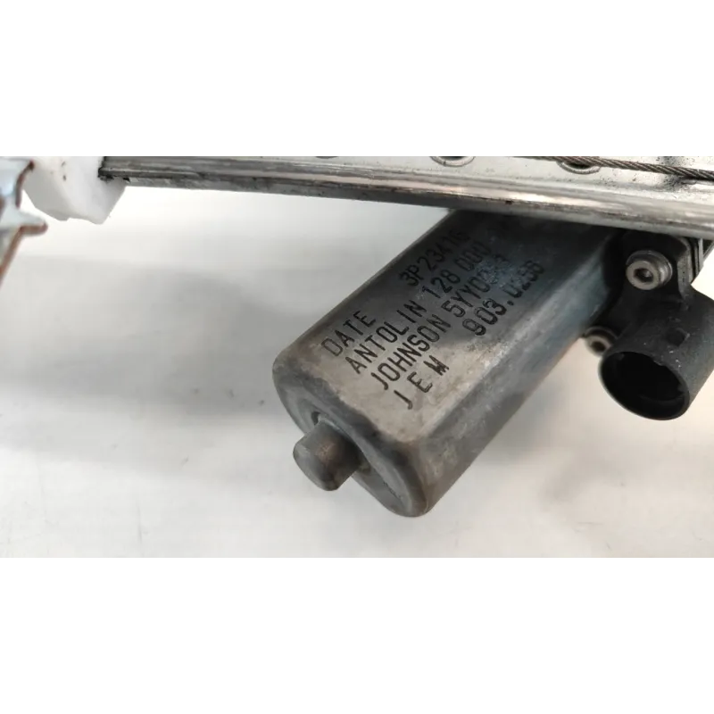 ALZACRISTALLO ELETTR. PORTA ANT. C/MOTORINO DX. DACIA DUSTER (03/10-12/13) 1.5DCI (79KW) FAP 4X2 SUV 5P/D/1461CC