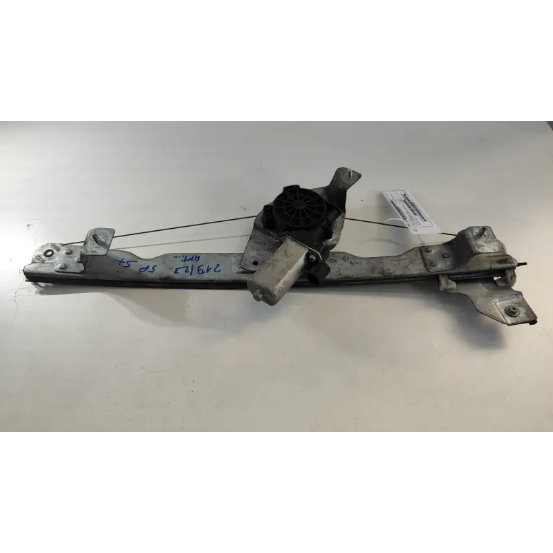 ALZACRISTALLO ELETTR. PORTA ANT. C/MOTORINO SX. DACIA DUSTER (03/10-12/13) 1.5DCI (79KW) FAP 4X2 SUV 5P/D/1461CC