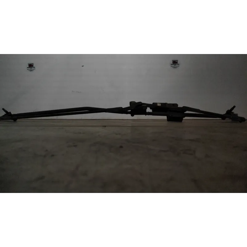 MECCANISMO TERGIPARABREZZA CON MOTORINO PEUGEOT 307 (04/01-12/06) 1.4 16V BER. 5P/B/1360CC