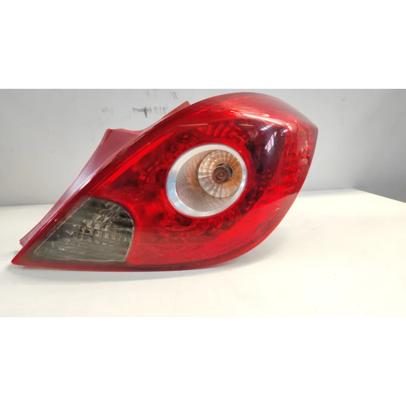 FANALE POST. DX. OPEL CORSA (S07) (07/06-02/11) 1.2 16V (59KW) BER. 3P/B/1229CC