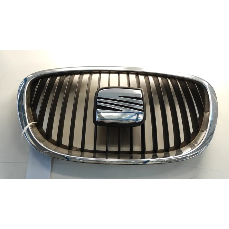 GRIGLIA SEAT LEON (1P) (06/05-02/13) 1.4 (63KW) BER 5P/B/1390CC