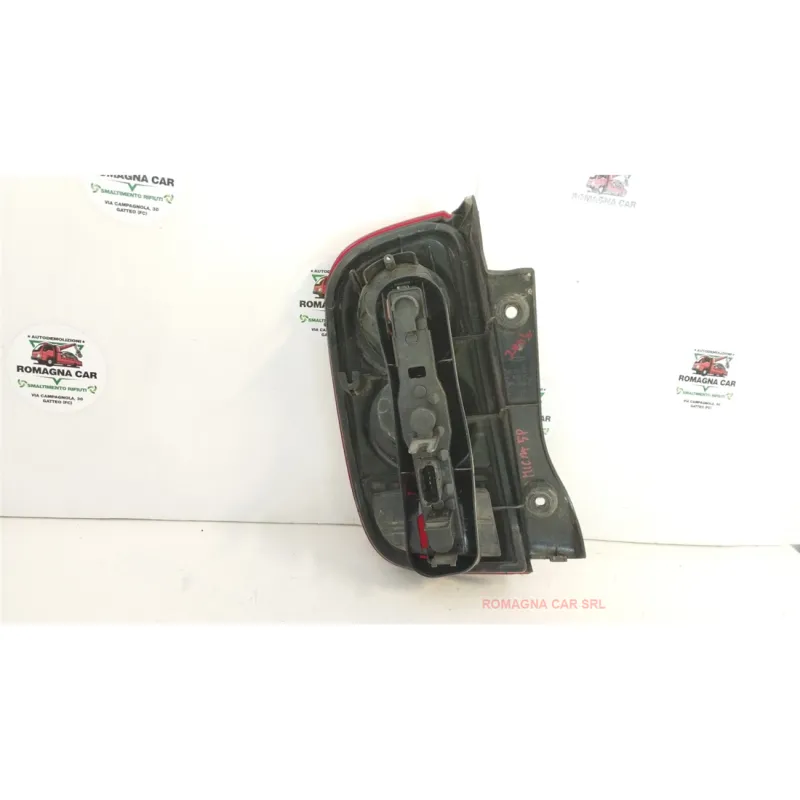FANALE POST. COMPLETO DX. NISSAN MICRA (K12E) (11/02-05/06) 1.0 16V BER. 3P/B/998CC