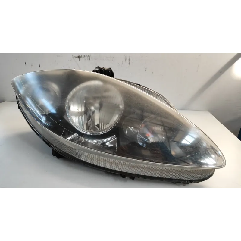 PROIETTORE DX. SEAT LEON (1P) (06/05-02/13) 1.2 TSI (77KW) BER 5P/B/1197CC