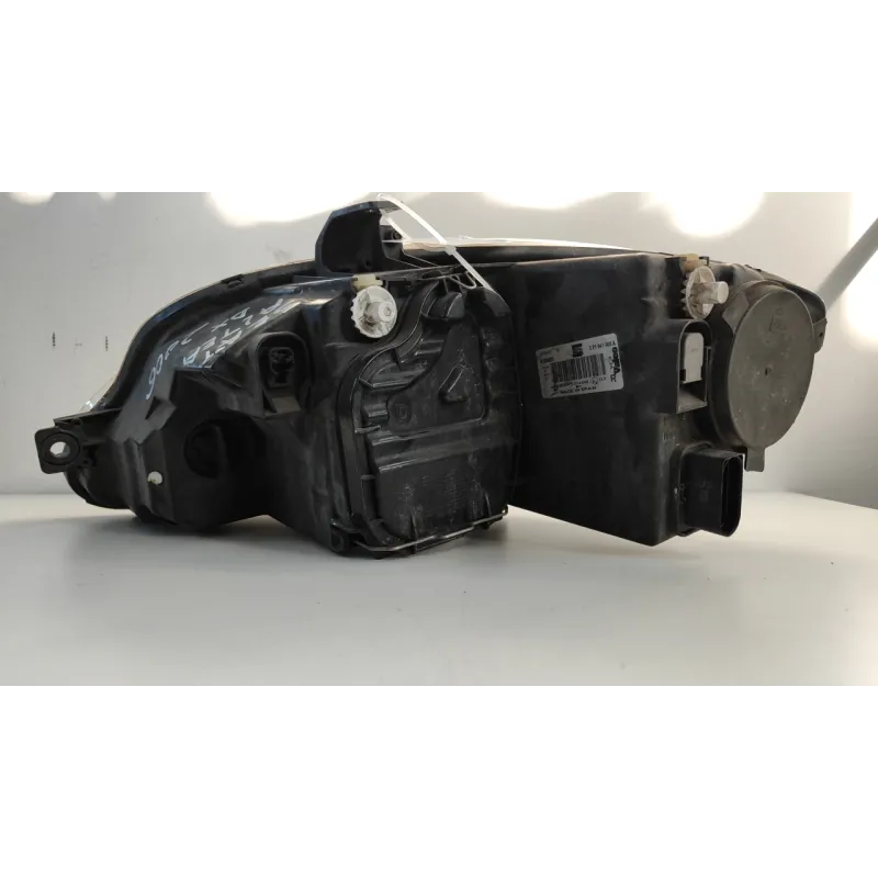 PROIETTORE DX. SEAT LEON (1P) (06/05-02/13) 1.2 TSI (77KW) BER 5P/B/1197CC