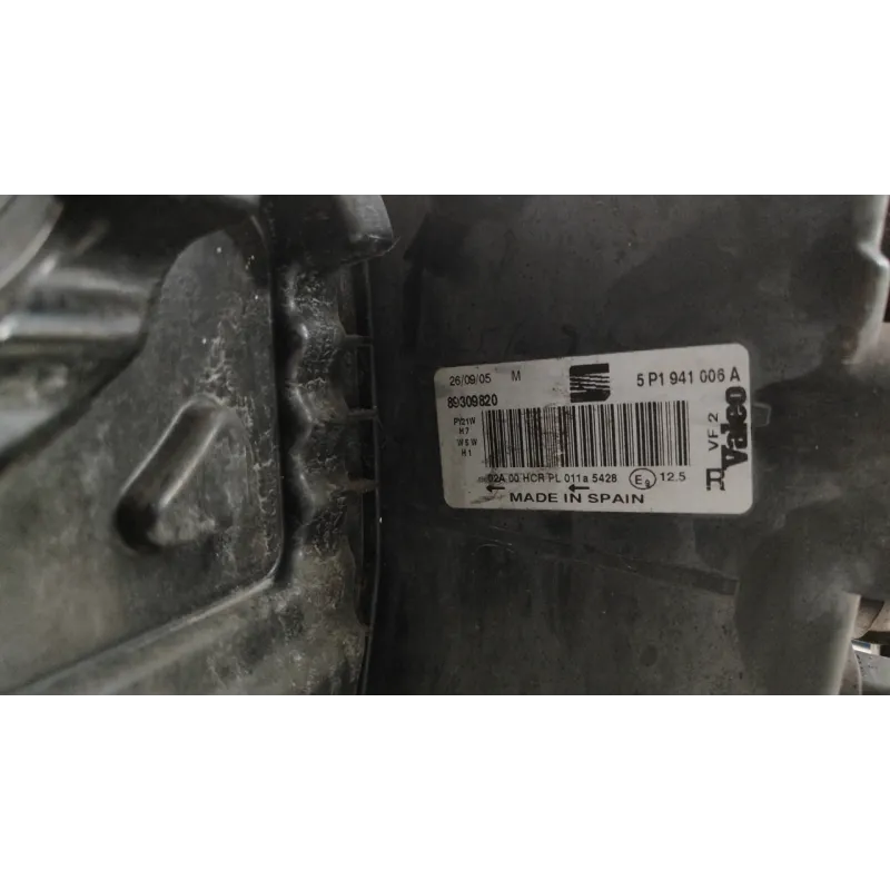 PROIETTORE DX. SEAT LEON (1P) (06/05-02/13) 1.2 TSI (77KW) BER 5P/B/1197CC