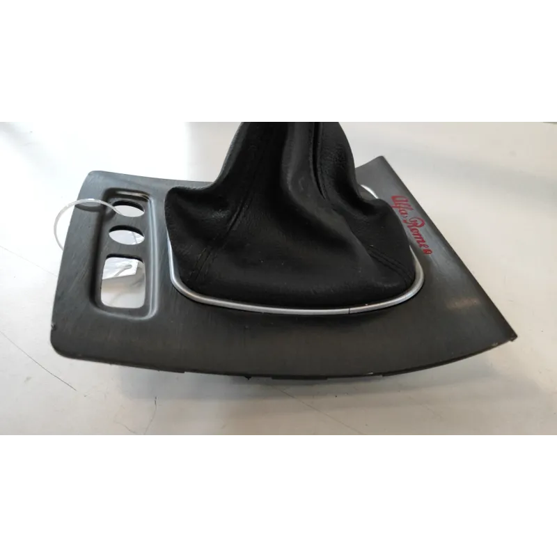 MODANATURA CUFFIA LEVA CAMBIO ALFA ROMEO BRERA (X4/12) (11/05-12/10) 2.0 JTDM CPÉ 3P/D/1956CC