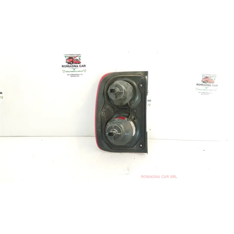 FANALE POST. DX. LAND ROVER FREELANDER (02/98-08/02) 1.8 (86KW) SUV 3P/B/1796CC