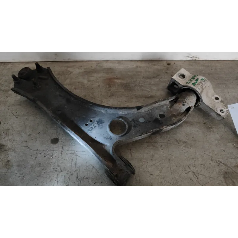 BRACCIO OSCILLANTE ANT. INF. SOSP. POST. SX. AUDI A3 (8P) (04/03-06/10) 1.9 TDI FAP BER. 5P/D/1896C