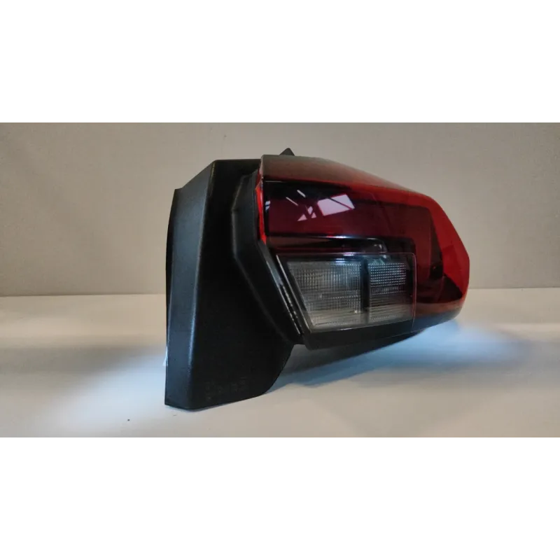 FANALE POST. PARTE EST. DX. OPEL CORSA (P2JO) (07/19-01/24) 1.2 (55KW) BER 5P/B/1199CC