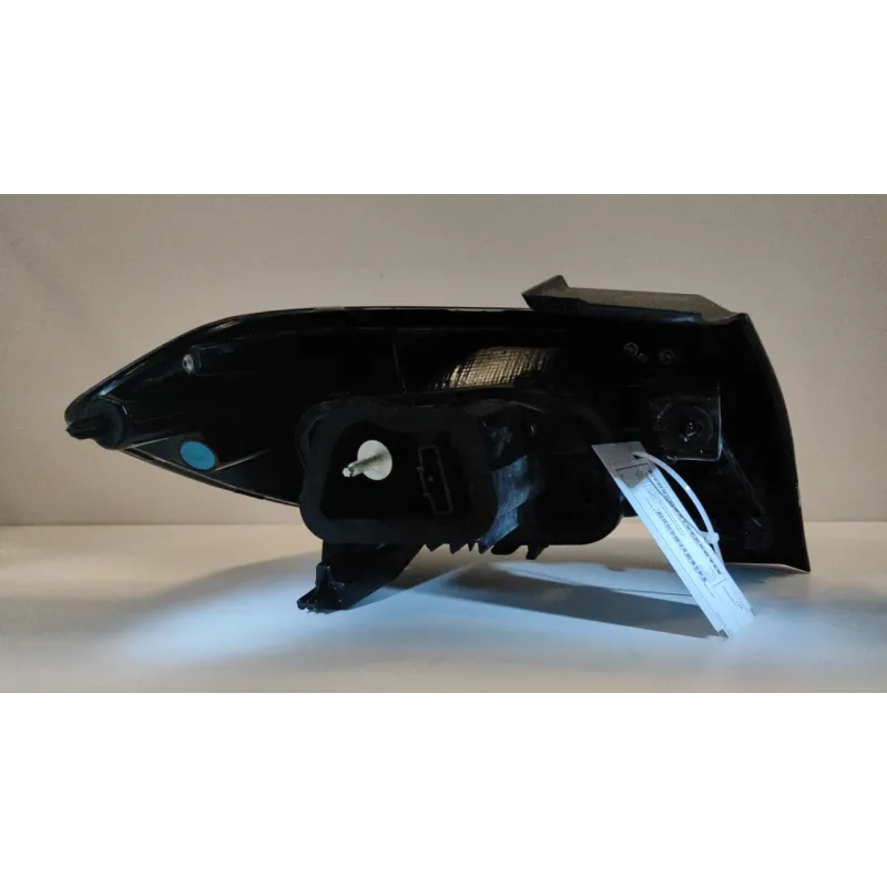 FANALE POST. PARTE EST. DX. OPEL CORSA (P2JO) (07/19-01/24) 1.2 (55KW) BER 5P/B/1199CC