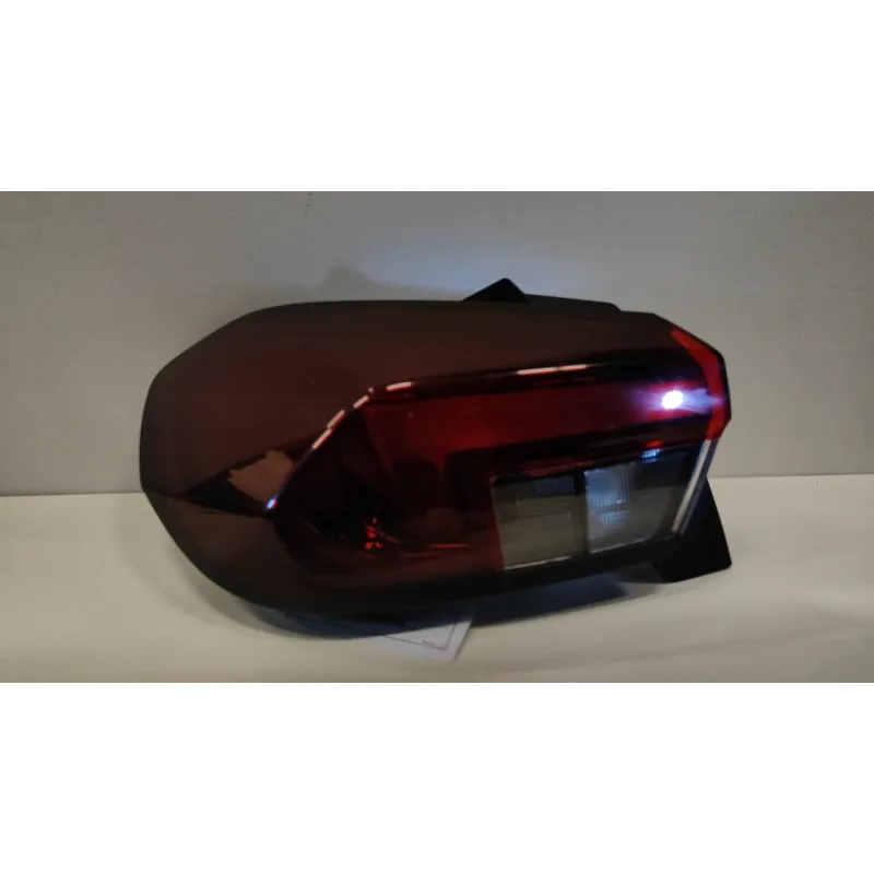 FANALE POST. PARTE EST. SX. OPEL CORSA (P2JO) (07/19-01/24) 1.2 (55KW) BER 5P/B/1199CC