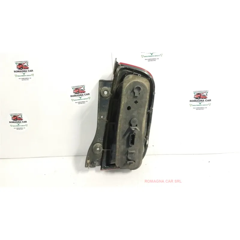 FANALE POST. COMPLETO SX. NISSAN MICRA (K12E) (11/02-05/06) 1.0 16V BER. 3P/B/998CC