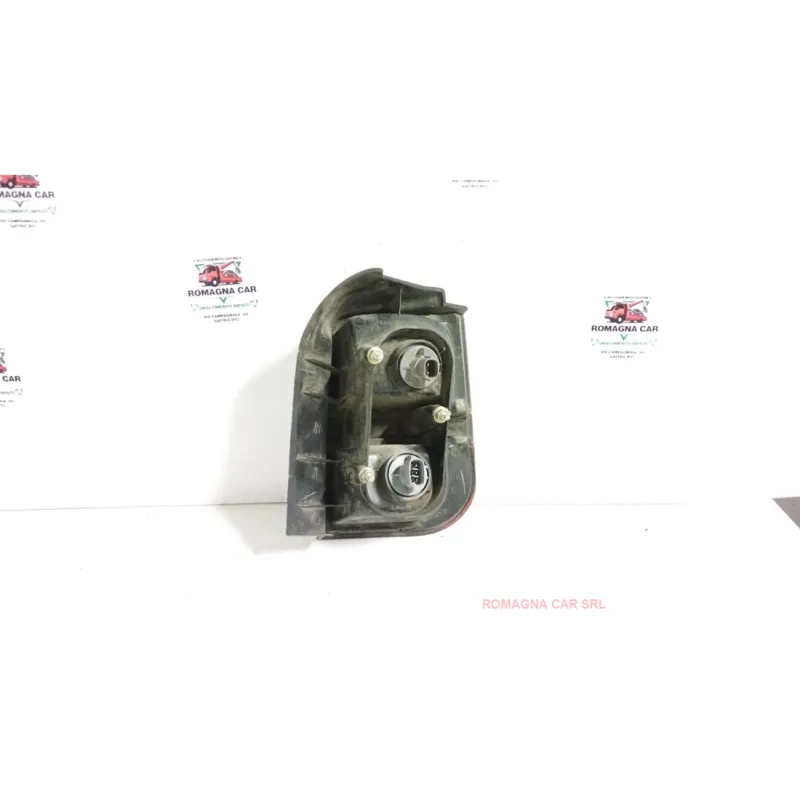 FANALE POST. SX. MITSUBISHI SPACE WAGON (11/98-12/01) 2.4 16V GDI 4WD MNV 5P/B/2351CC