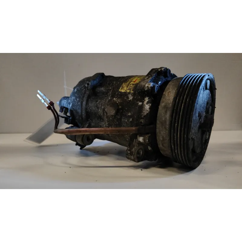 COMPRESSORE A/C VOLKSWAGEN GOLF (1H) (11/91-12/98) 1.8 BER. 5P/B/1781CC