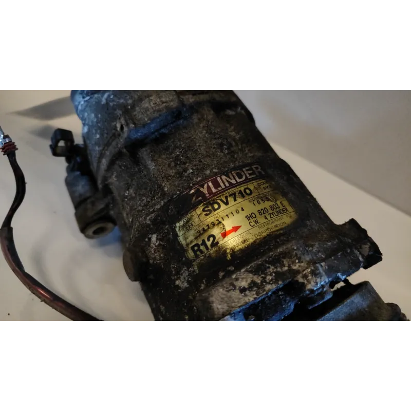 COMPRESSORE A/C VOLKSWAGEN GOLF (1H) (11/91-12/98) 1.8 BER. 5P/B/1781CC