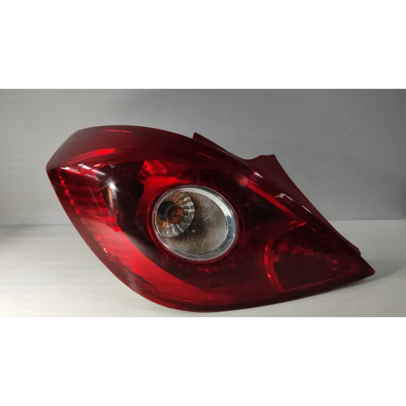 FANALE POST. SX. OPEL CORSA (S07) (07/06-02/11) 1.0 12V BER. 3P/B/998CC