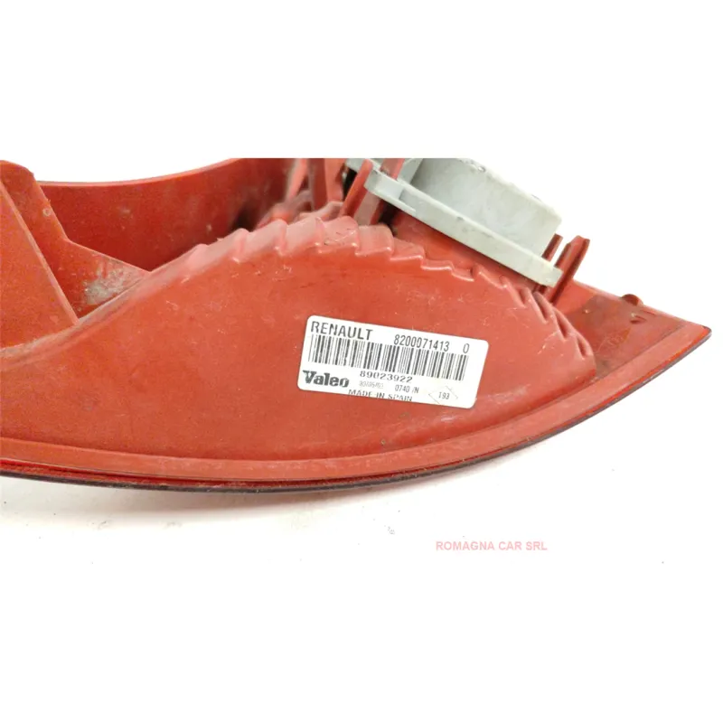 FANALE POST. SX. RENAULT CLIO 2A SERIE (05/01-11/10) 1.2 16V BER. 3P/B/1149CC