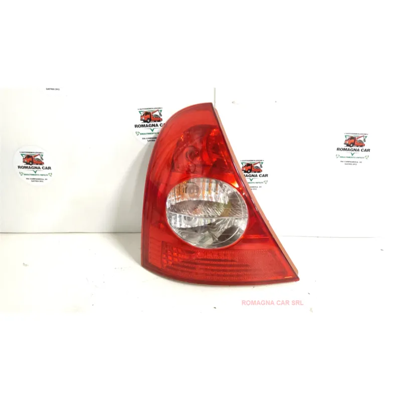 FANALE POST. SX. RENAULT CLIO 2A SERIE (05/01-11/10) 1.2 16V BER. 3P/B/1149CC