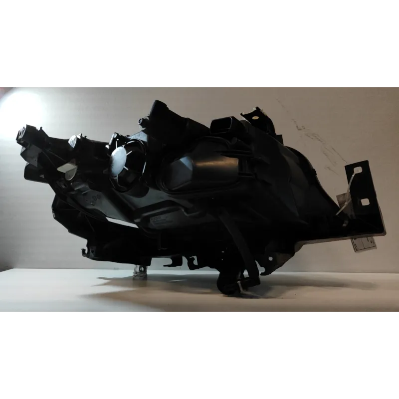 PROIETTORE SX. BMW SERIE 3 (E90/E91) (02/05-12/11 320D BER. 4P/D/1995CC