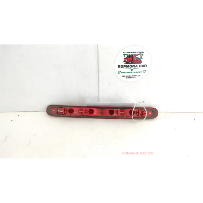 FANALE STOP SUPPLEMENTARE TOYOTA AYGO 1A SERIE (04/05-10/14) 1.0 12V VVT-I BER. 3P/B/998CC