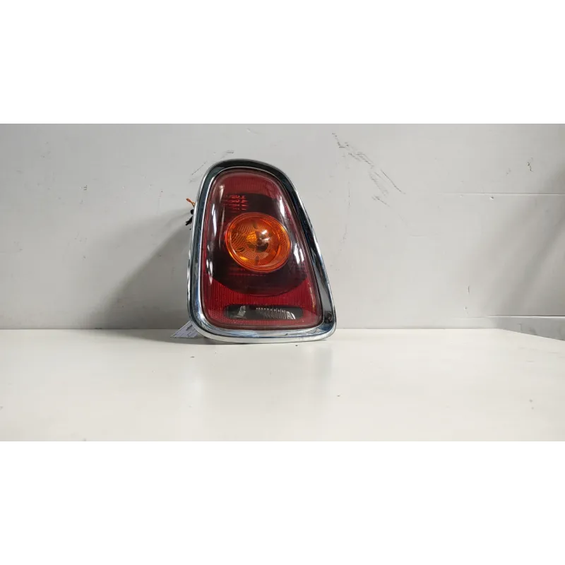 FANALE POST. SX. MINI MINI (R56) (08/06-08/10) 1.4 16V (55KW) BER 3P/B/1397CC