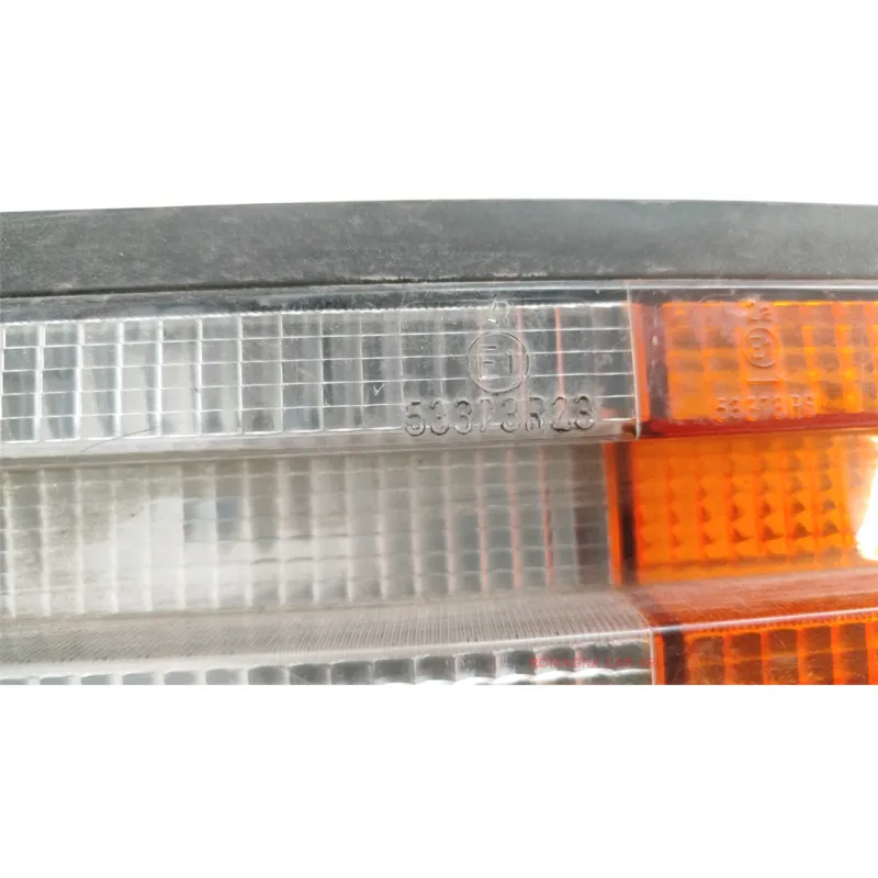 FANALE POST. DX. MERCEDES-BENZ CLASSE E (124) (01/93-05/95) 200 BER. 4P/B/1998CC.