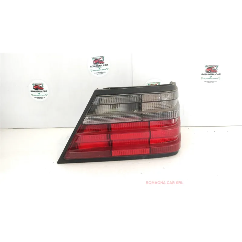 FANALE POST. DX. MERCEDES-BENZ CLASSE E (124) (01/93-05/95) 200 BER. 4P/B/1998CC.