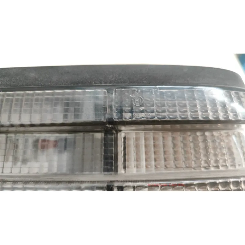 FANALE POST. DX. MERCEDES-BENZ CLASSE E (124) (01/93-05/95) 200 BER. 4P/B/1998CC.