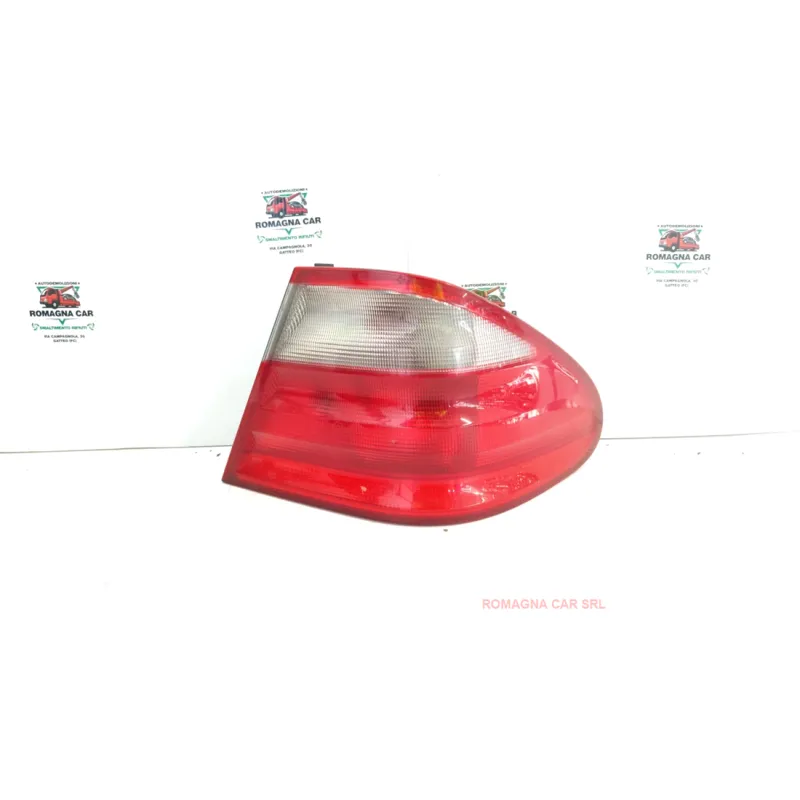 FANALE POST. PARTE EST. DX. MERCEDES-BENZ CLK (C/A208) (03/97-03/03) 200 CBR 2P/B/1998CC