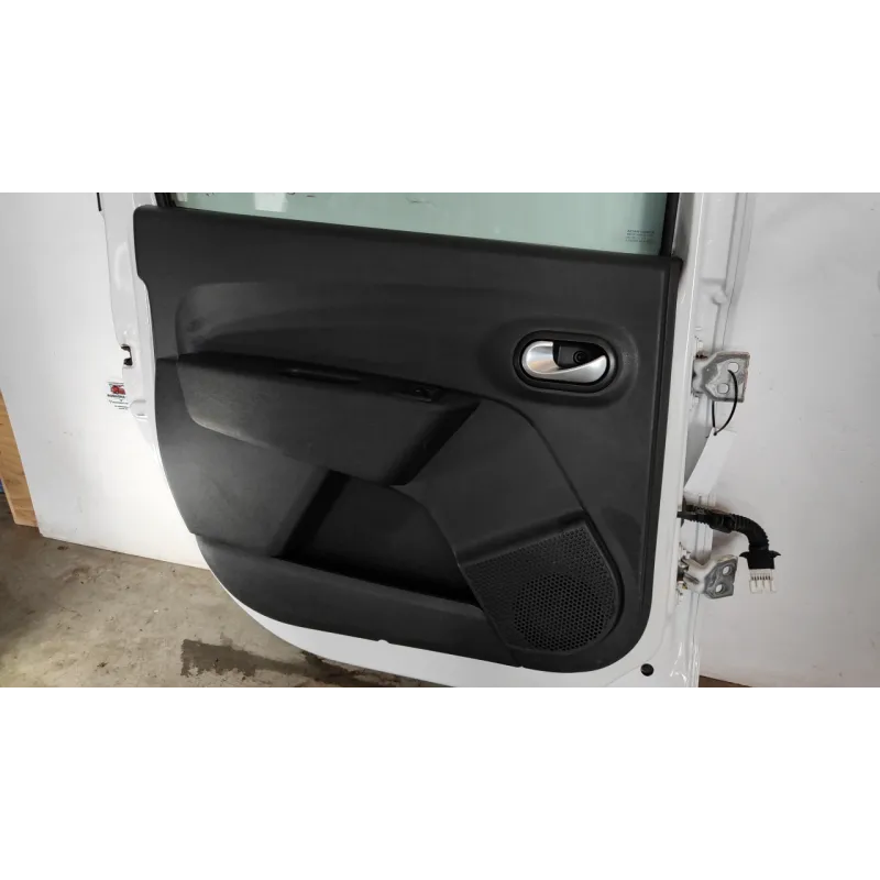 PORTA POST. SX. DACIA LODGY (05/12-) 1.5 BLUE DCI 8V (85KW) MNV 5P/D/1461CC