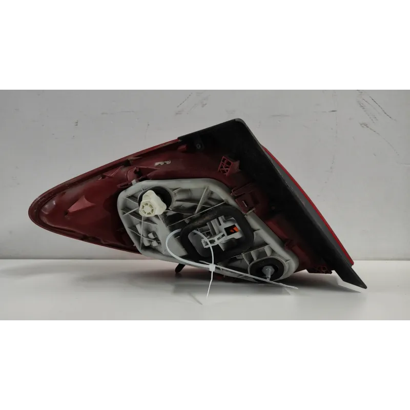 FANALE POST. PARTE EST. DX. OPEL MERIVA (S10) (04/10-) 1.4 (74KW) MNV 5P/B/1398CC