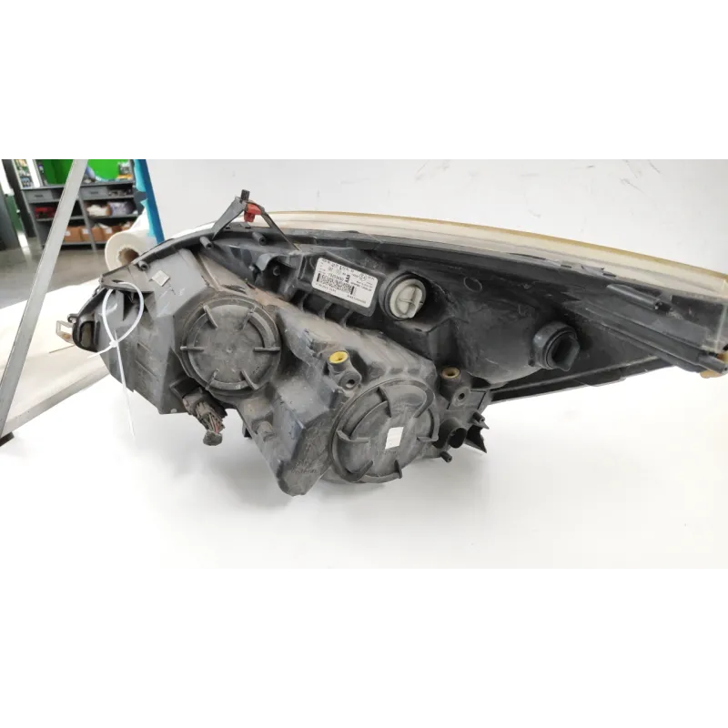 PROIETTORE DX. OPEL MERIVA (S10) (04/10-) 1.4 (74KW) MNV 5P/B/1398CC