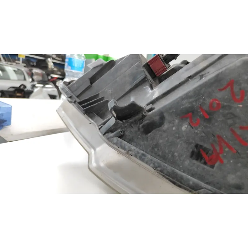 PROIETTORE DX. OPEL MERIVA (S10) (04/10-) 1.4 (74KW) MNV 5P/B/1398CC