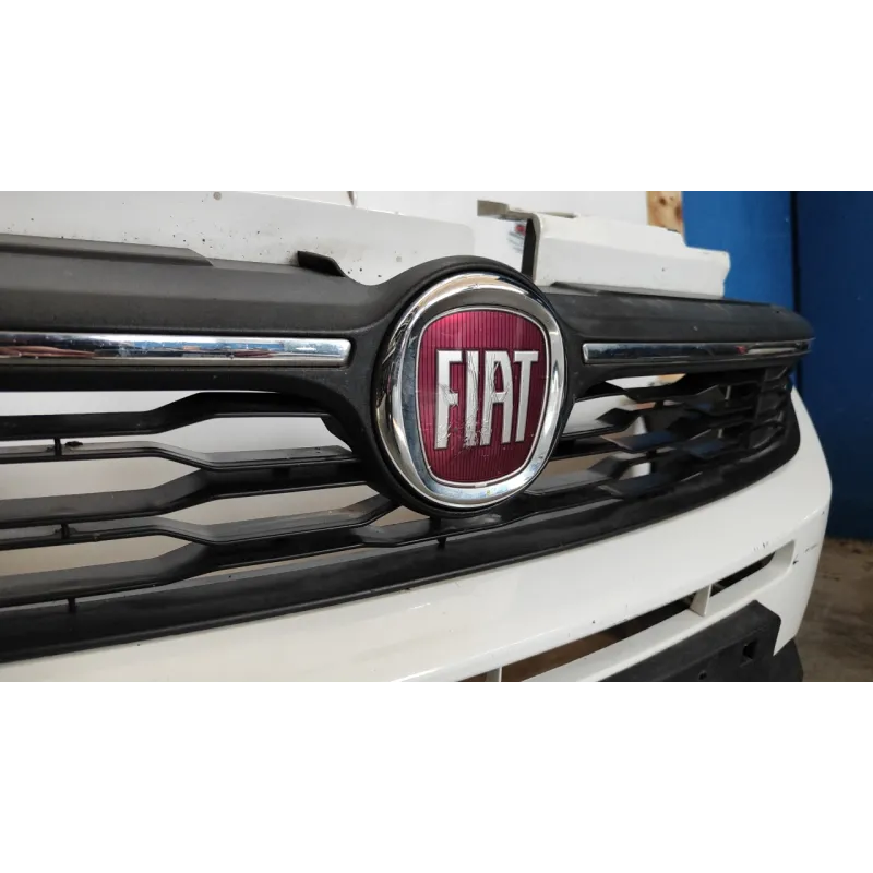 PARAURTI ANT. P/FENDINEBBIA FIAT DOBLO (3V) (11/09-04/15) 2.0 MJT 16V MAXI (99KW) MNV 5P/D/1956CC