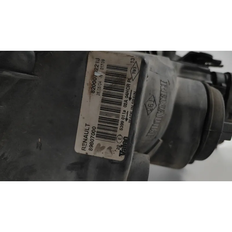 PROIETTORE DX. RENAULT MEGANE 2A SERIE (09/02-02/06) 1.5 DCI (60KW) BER. 3P/D/1461CC