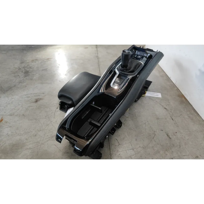 RIVESTIMENTO CONSOLLE CENTR. HONDA HR-V 2A SERIE (07/15-09/21) 1.6 I-DTEC (88KW) SUV 5P/D/1597CC