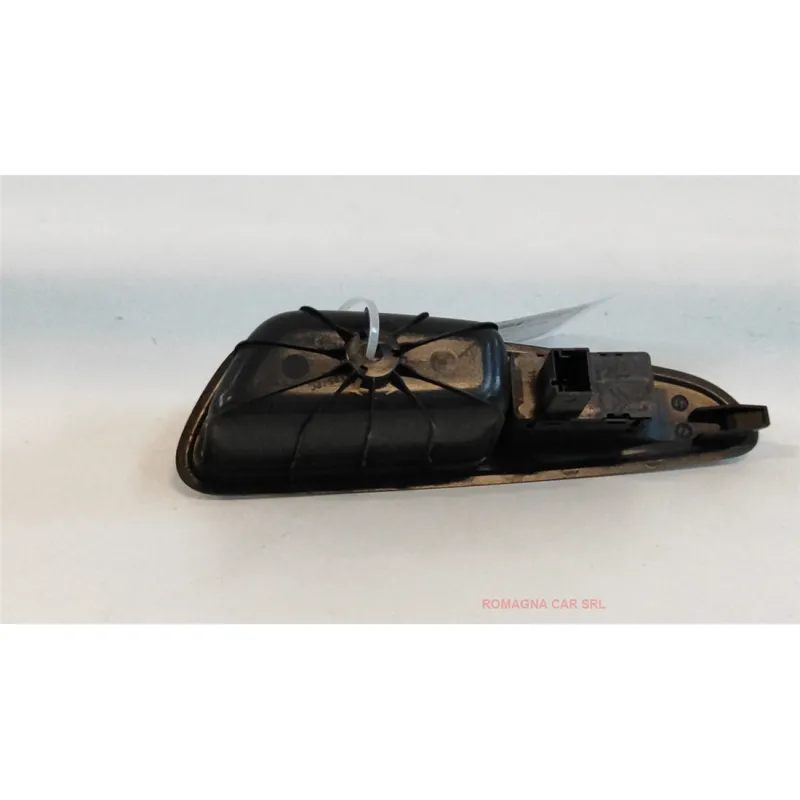 INTERRUTTORE ALZACRISTALLI PORTA POS DX. PEUGEOT 308 (08/07-03/14) 1.4 16V VTI (70KW) BER. 5P/B/1397CC